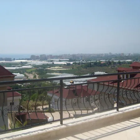 Spacious Flat With Pool And Balcony In Alanya